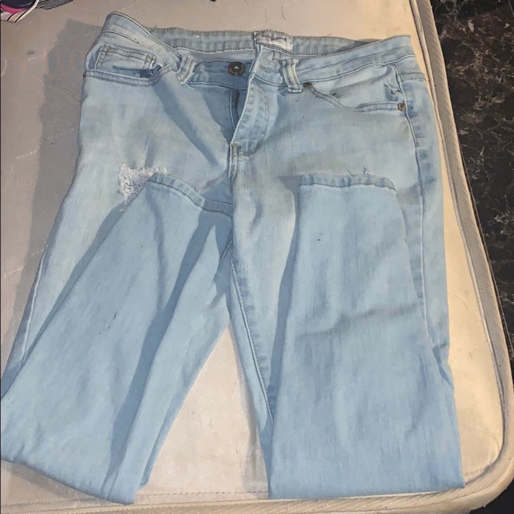 Jeans
